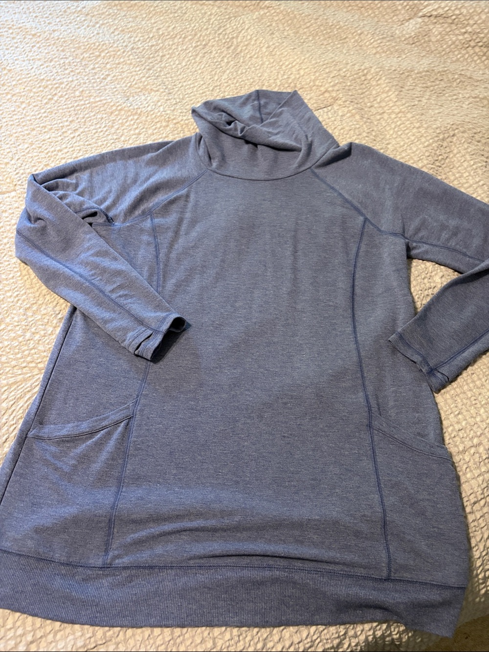 tek gear women’s Turtleneck Sweater Tunic - Blue Heather